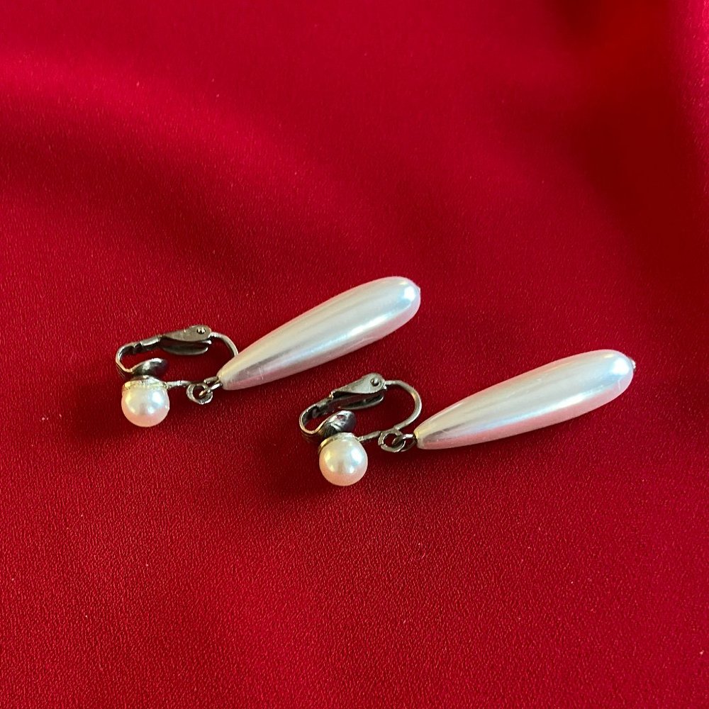 Vintage Clip-On Earrings